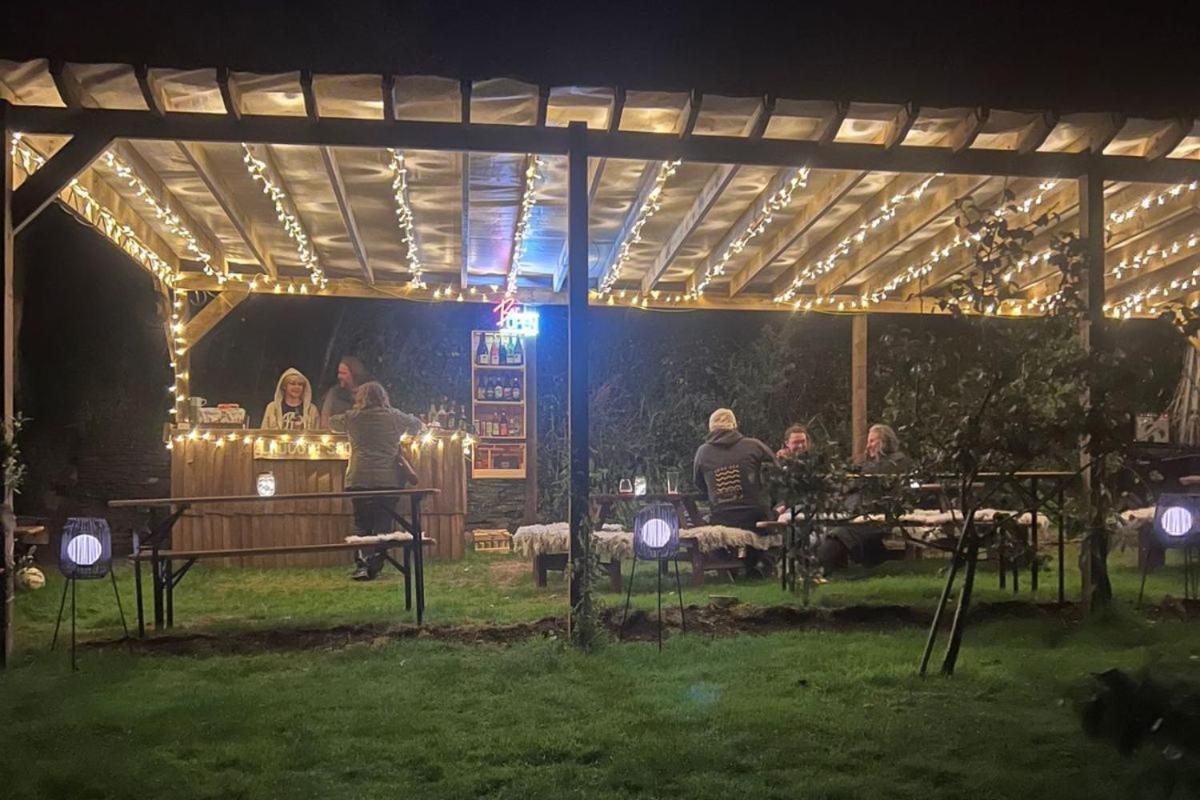 The Pasty - Lydcott Glamping Appartement Looe Buitenkant foto